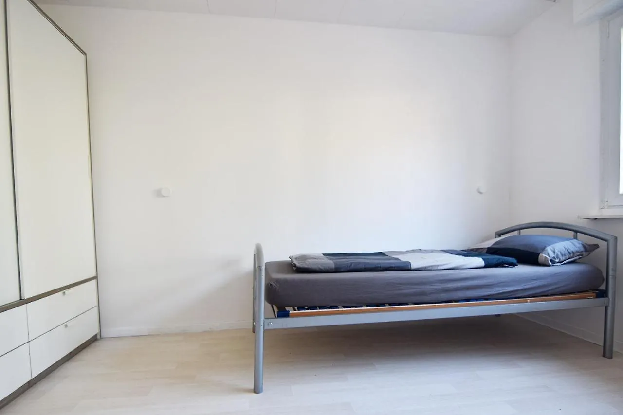 Work And Stay Apartment In Troisdorf Německo