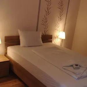 Hotel Gz Airport Koeln Bonn, Troisdorf